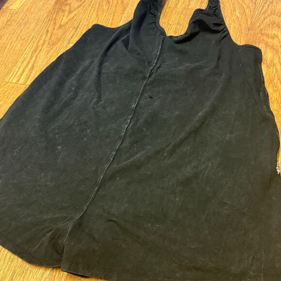 NWOT Free People Movement Black Hot Shot Halter Romper Size Medium - Picture 7 of 16